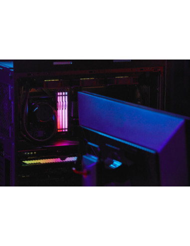 Memória Kingston Fury Beast RGB 16GB...