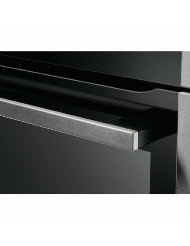 AEG - Forno Multifunções BPE556360M AEG - Forno Multifunções BPE556360M