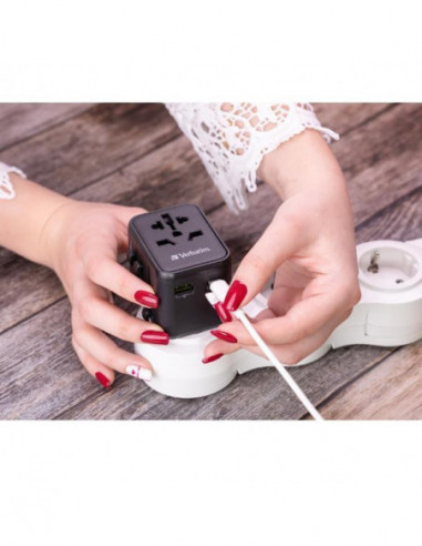 Adaptador de Viagem Verbatim UTA-02,... Adaptador de Viagem Verbatim UTA-02,...