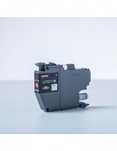 Cartucho de Tinta Brother LC3211M...