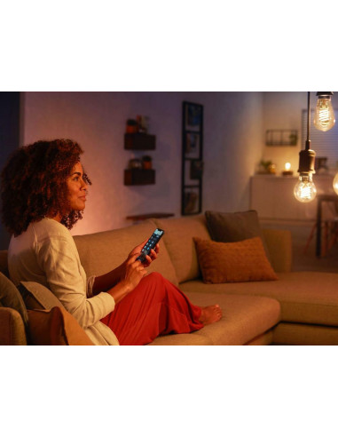 Philips Hue Whte Fill 7W St72 E27. Bt Philips Hue Whte Fill 7W St72 E27. Bt