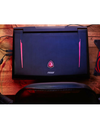 MSI GT75 Titan 9SG-287ES I7-9 16G*2...