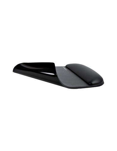 StarTech.com Mouse Pad with Hand... StarTech.com Mouse Pad with Hand...