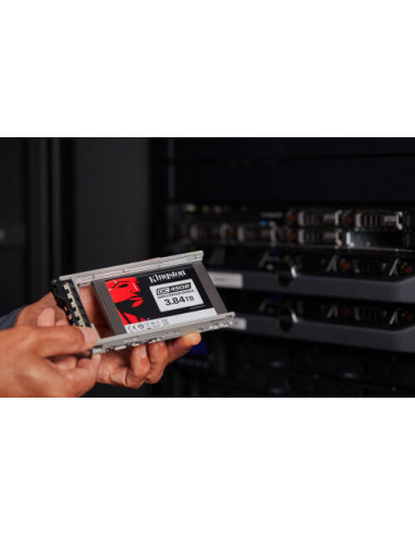 Kingston Technology DC450R 2.5" 3840... Kingston Technology DC450R 2.5" 3840...